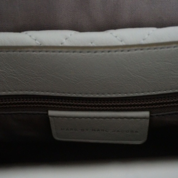 NWT Marc by Marc Jacob Circle in Square Quilted Shoulder Bag in off white - Picture 7 of 11